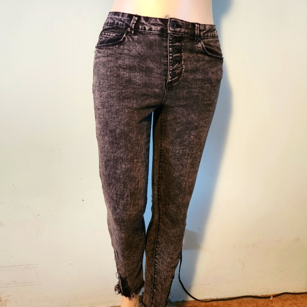 Black stonewash button up skinny jeans - Picture 1 of 7